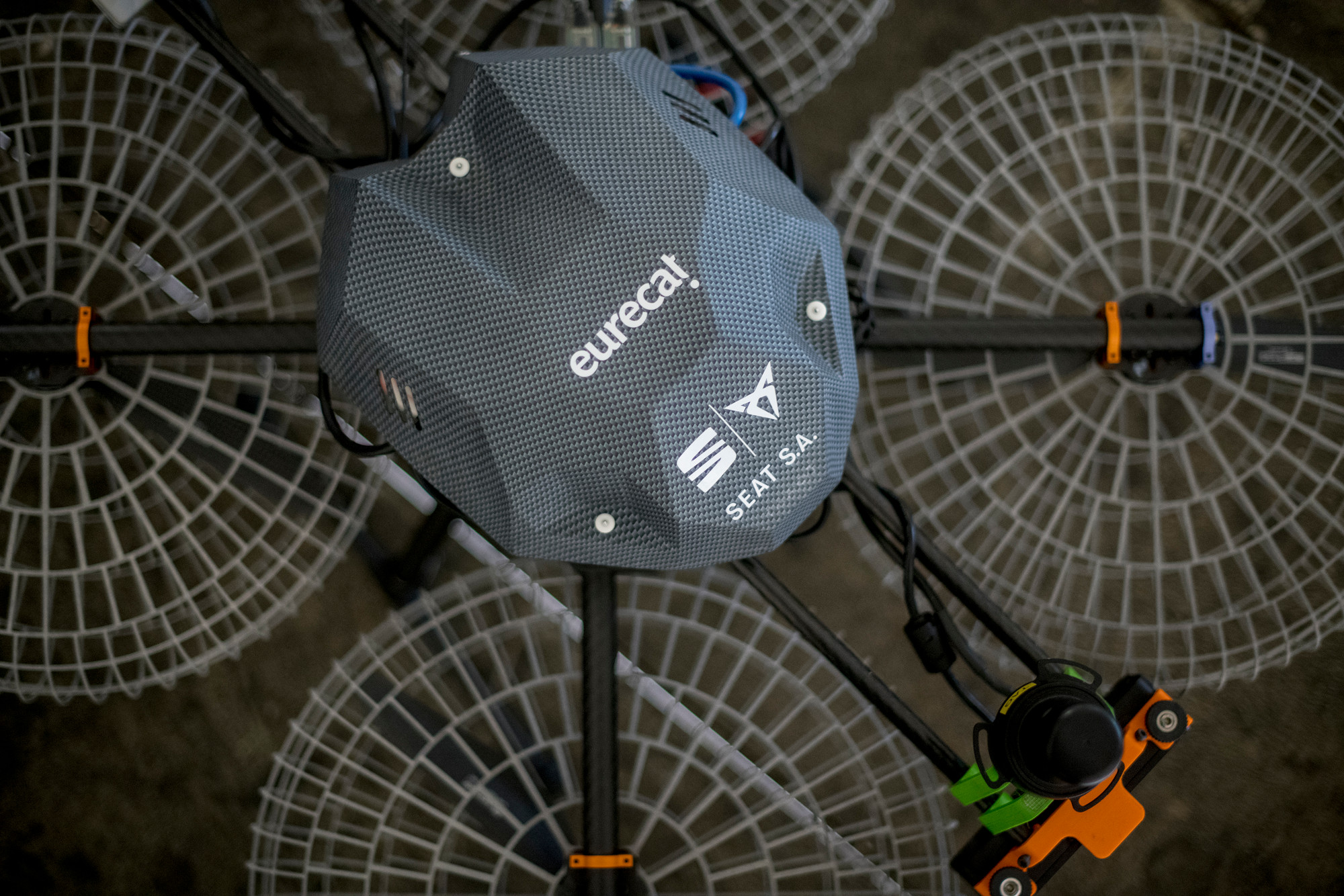 SEAT prueba drones para su fábrica de Martorell