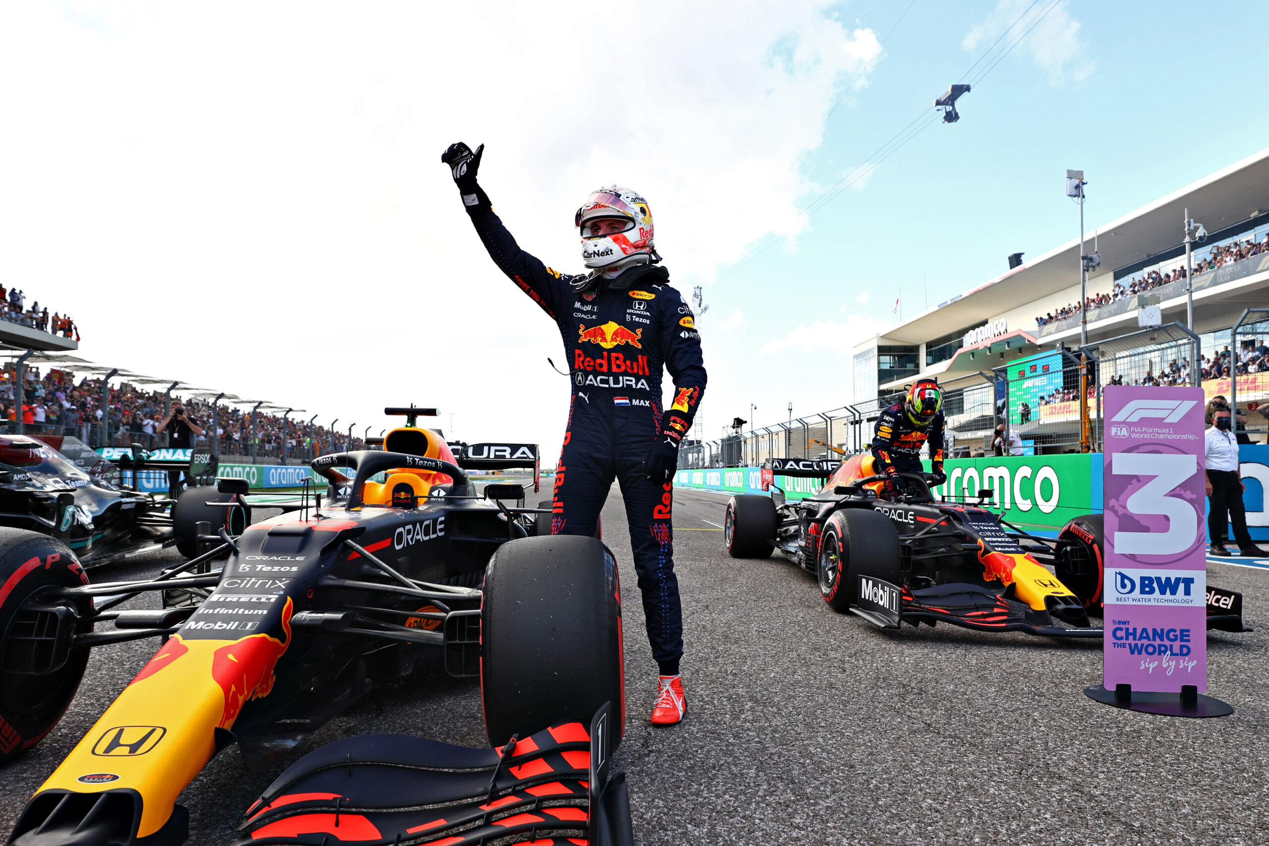 Verstappen se lleva la victoria del GP de Estados Unidos Checo tercero 