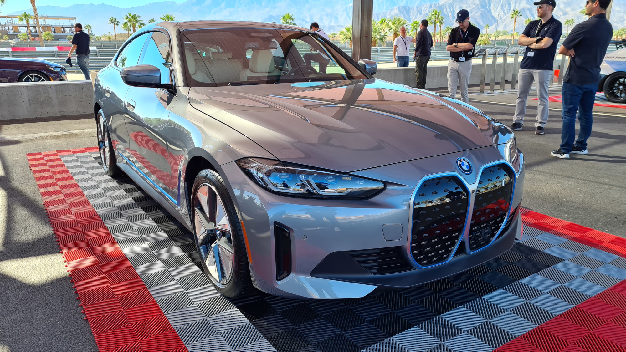 BMW i4 | Memo Lira BMW i4