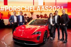 Porsche estrena cinco modelos en el Autoshow de Los Ángeles