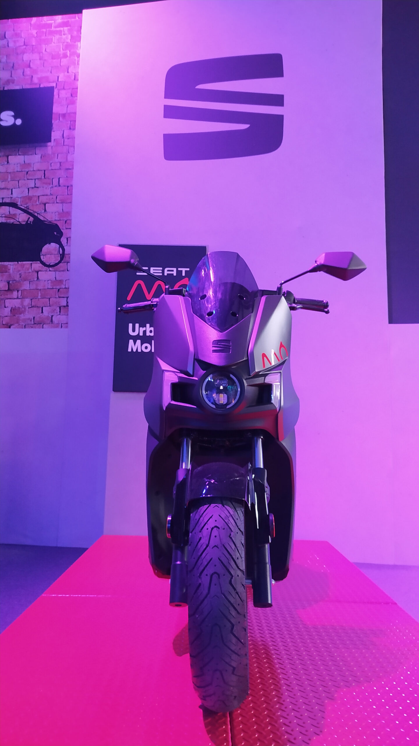 SEAT MÓ llega a México con una motocicleta eléctrica 3 | Memo Lira