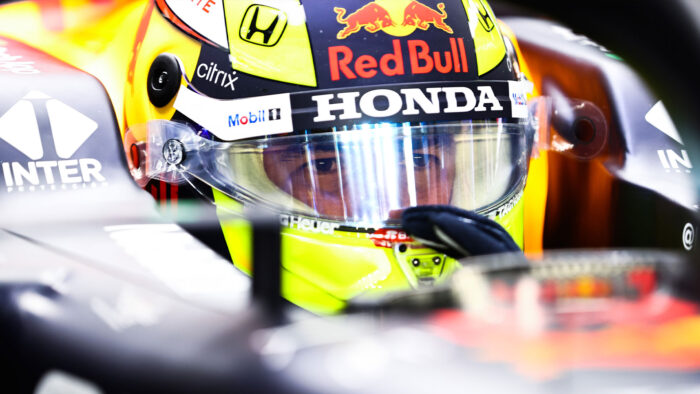 Lewis Hamilton conquista la pole position en Qatar