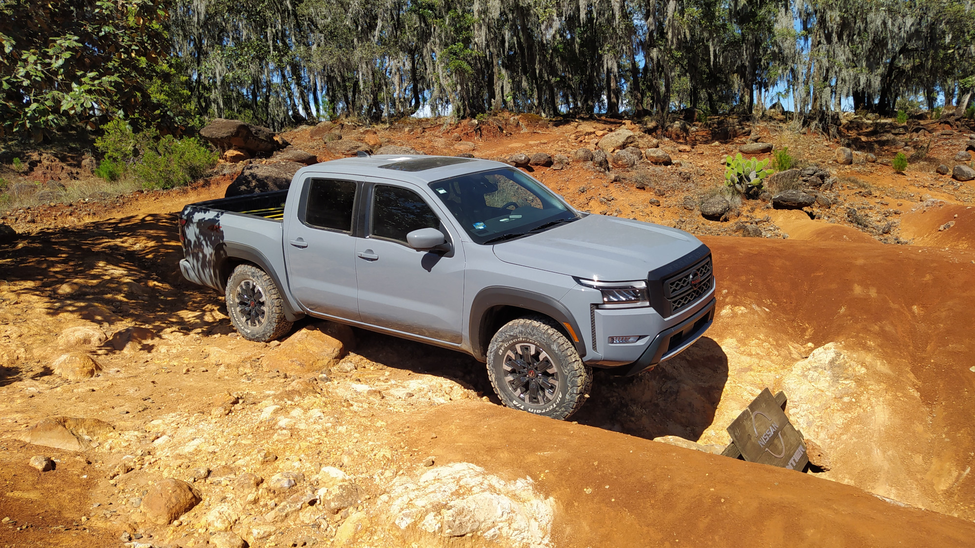 Nissan Frontier V6 PRO 4X