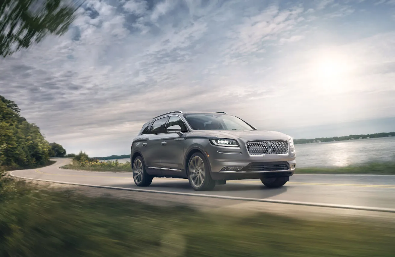 ¿Cómo asegurar la compra de un SUV con la última tecnología?