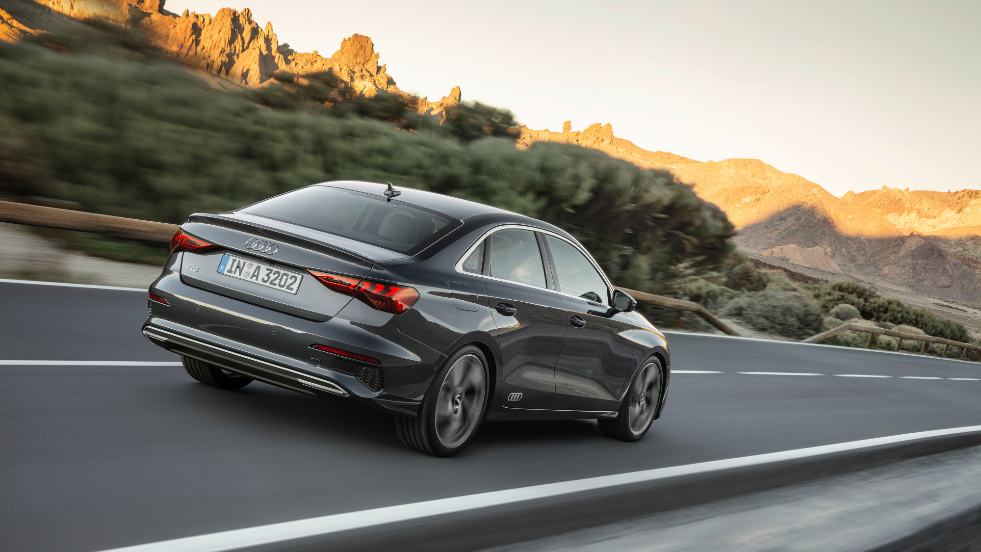 Dynamic photoColour Manhattan gray | Memo Lira