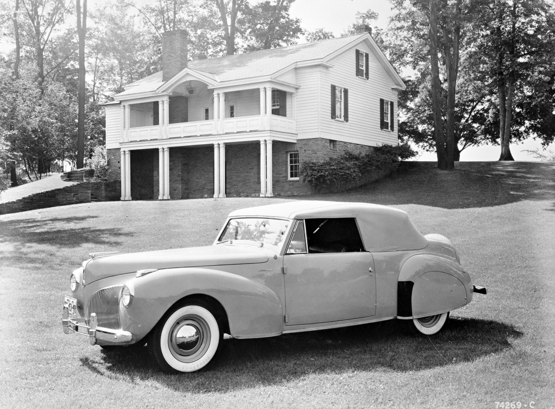 1941 Lincoln Continental | Memo Lira