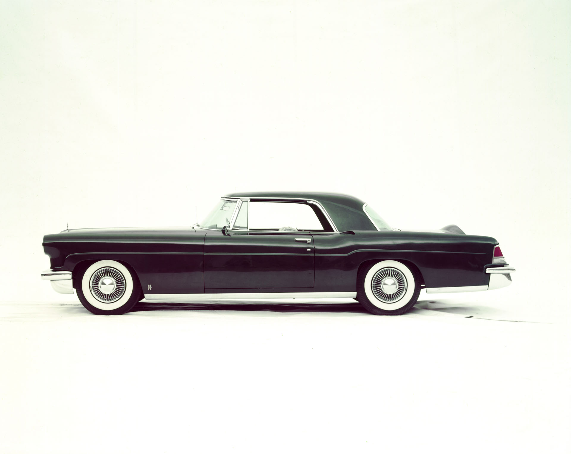 1956 Contiental Mark II | Memo Lira