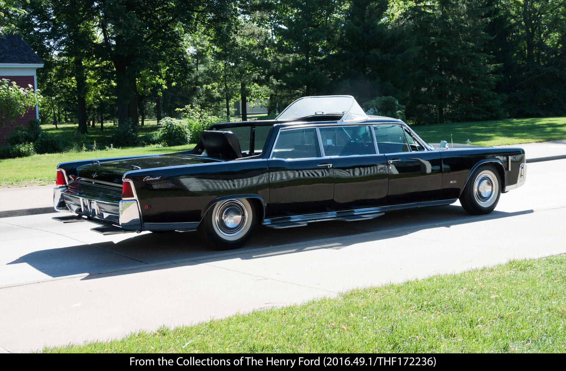 1964 Lincoln Continental Stretch Limousine | Memo Lira