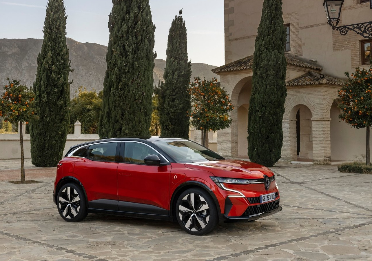 Renault Mégane ETECH | Memo Lira Renault Mégane E TECH