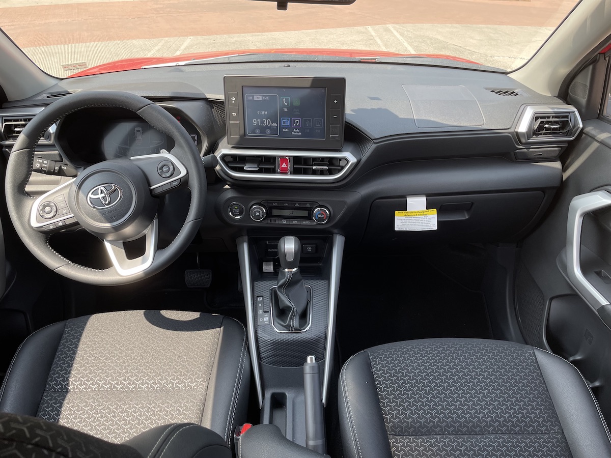 Toyota Raize 13 | Memo Lira Toyota Raize el mini SUV con turbo ideal para la ciudad