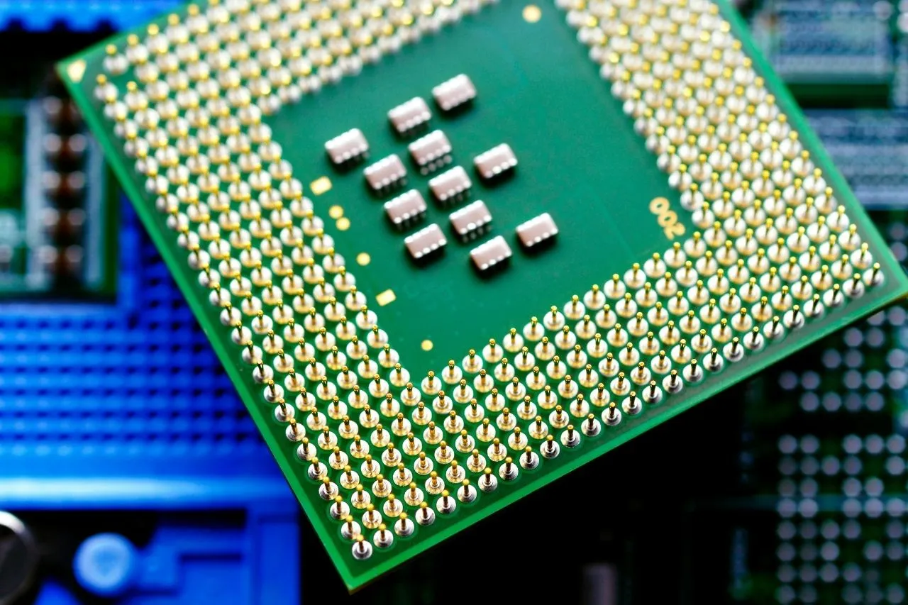 ¿Cuánta producción de autos ha caído por los famosos “chips”?