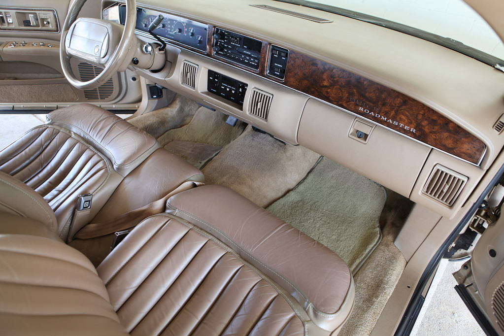 Interior Buick Roadmaster