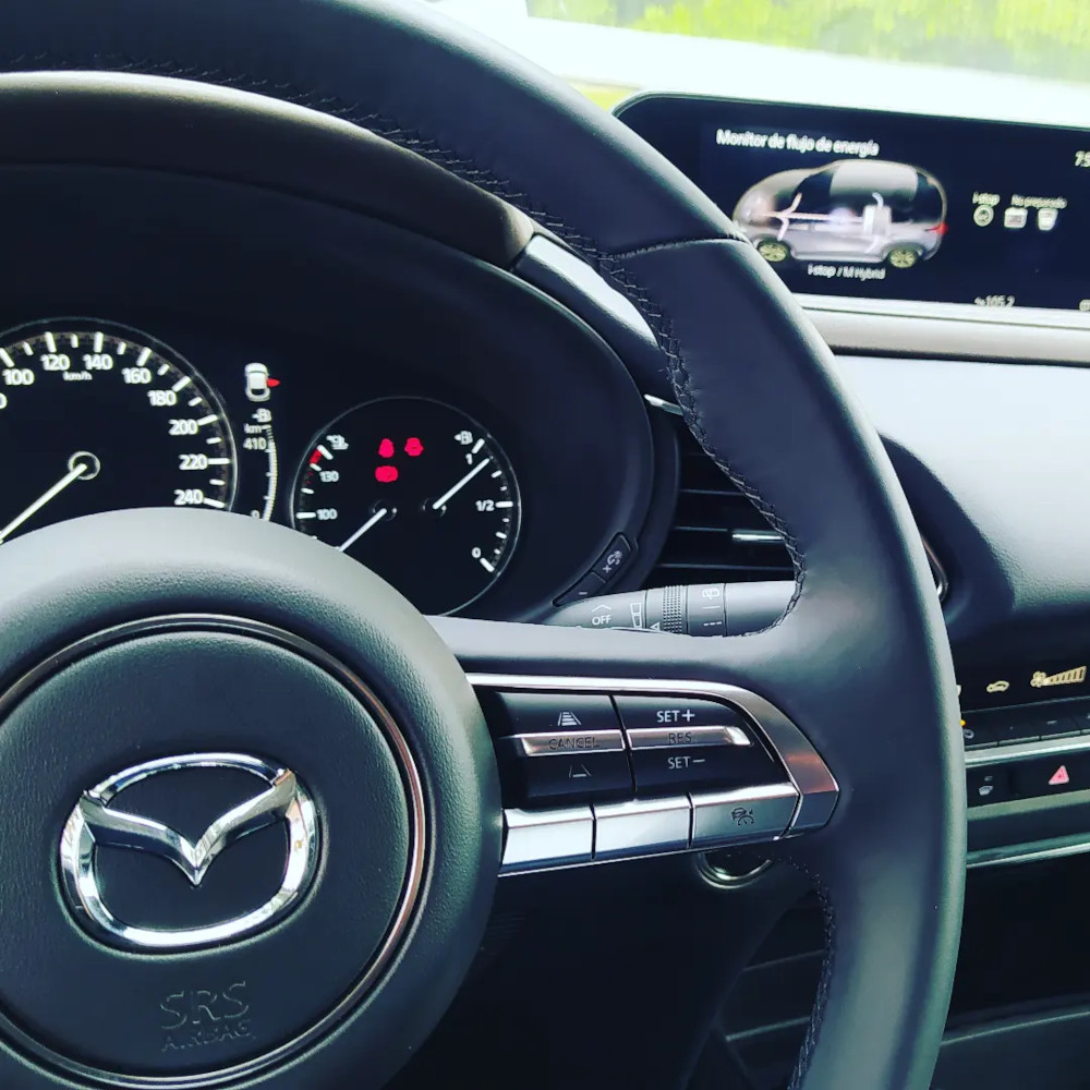 Mazda CX30 2022 en su versión i Sport MHEV 6 Memo Lira