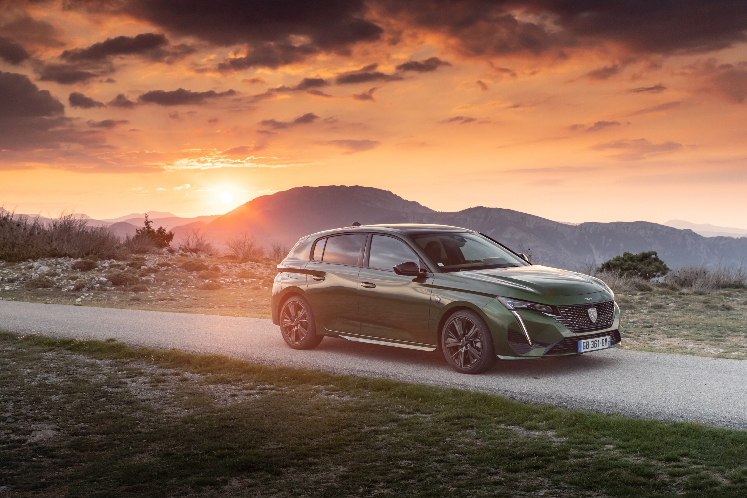 Peugeot 308 galardonado como el Women's World Car of the Year 2022"
