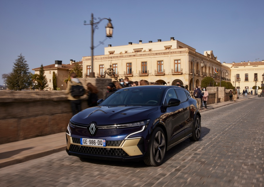 Euro NCAP le da 5 estrellas en seguridad a Renault Mégane E-Tech 