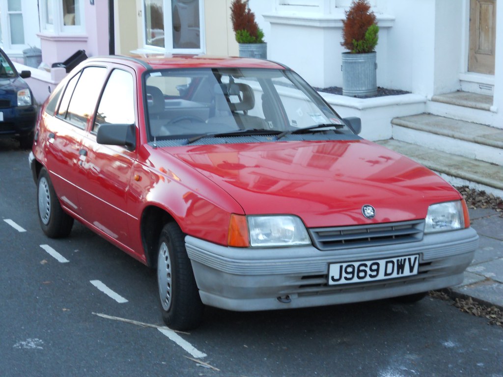 Vauxhall Astra, el automóvil que se vio en el choque fantasma de Burpham