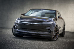 Chrysler Airflow Graphite Concept debuta en el Autoshow de Nueva York