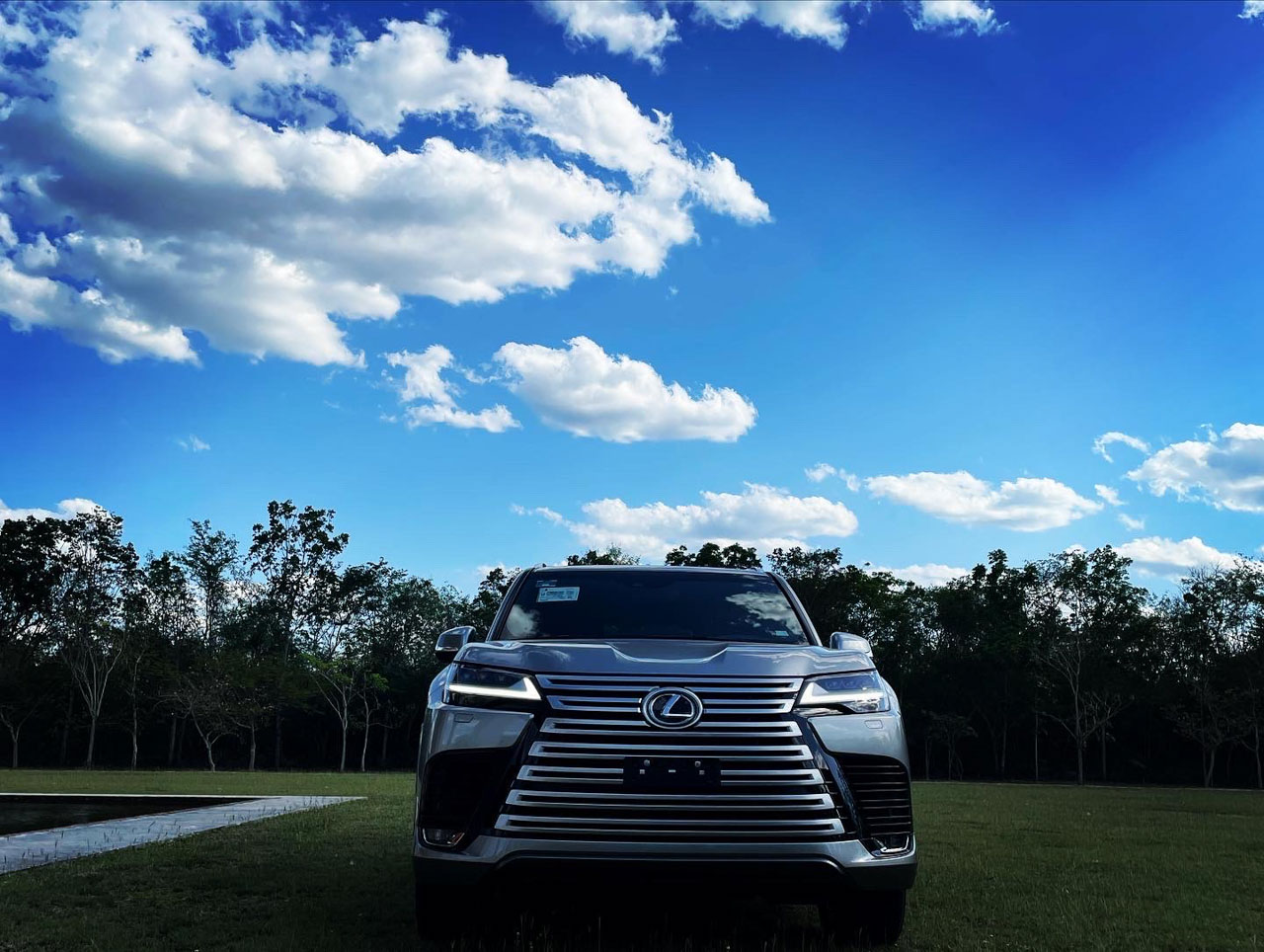 Lexus LS 1 | Memo Lira