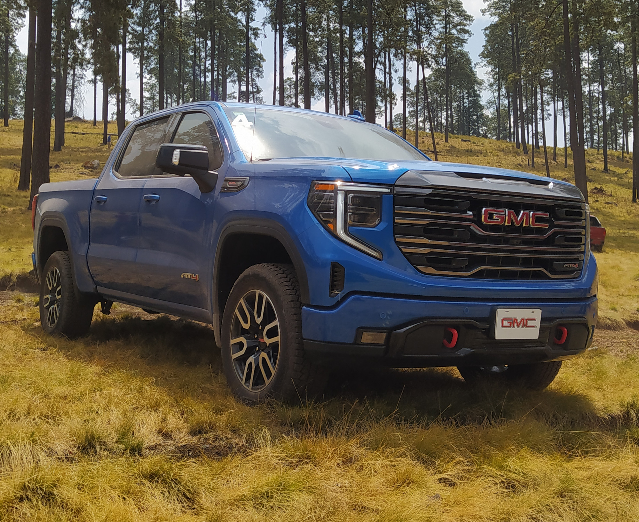 Pick ups de alto nivel GMC Sierra AT4 Ford Lobo Platinum y RAM 1500 Longhorn 2 | Memo Lira GMC Sierra AT4