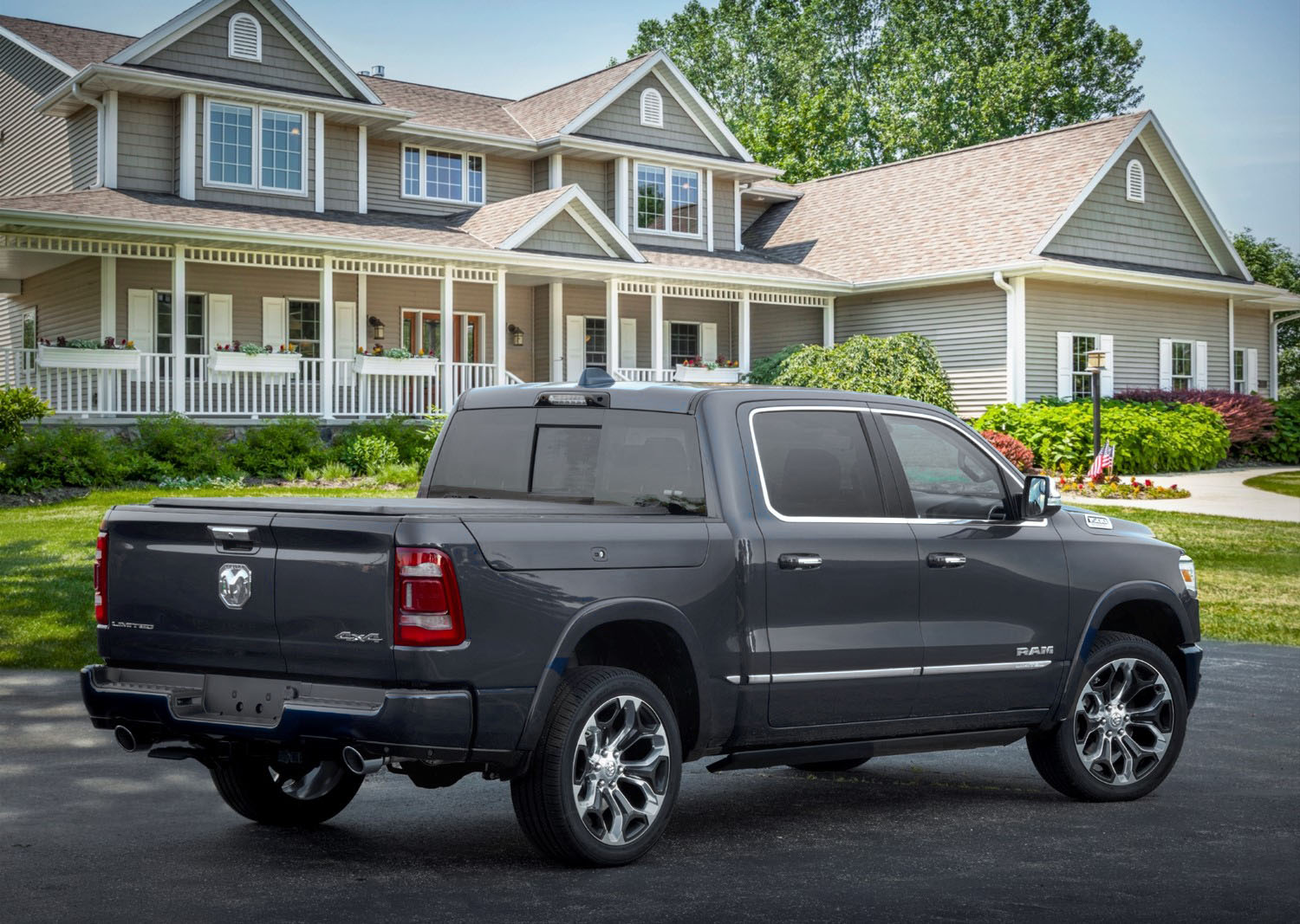 Ram 1500 Limited 10th Anniversary Edition llega a México | Memo Lira Ram 1500 Limited 10th Anniversary Edition llega a México