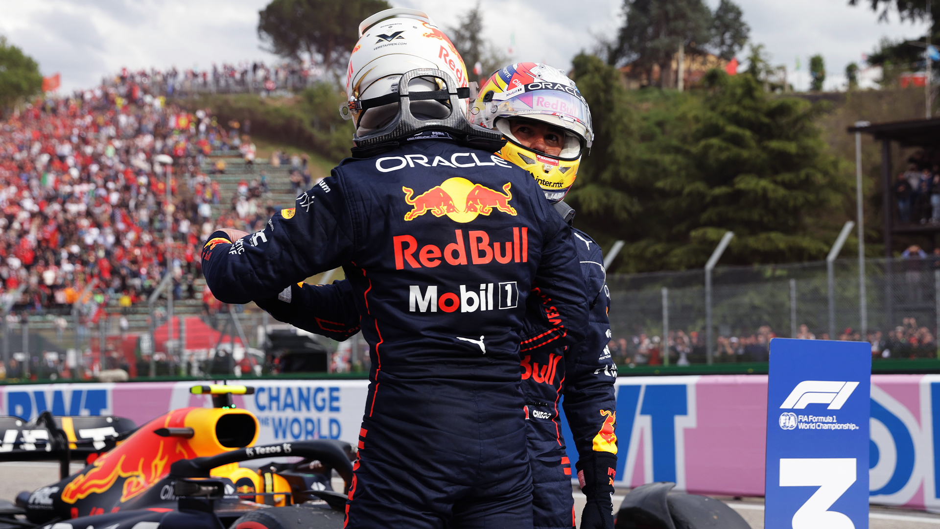 Verstappen le arrebata la P1 a Leclerc en el F1 Sprint de Imola | Memo Lira Verstappen le arrebata la P1 a Leclerc en el F1 Sprint de Imola