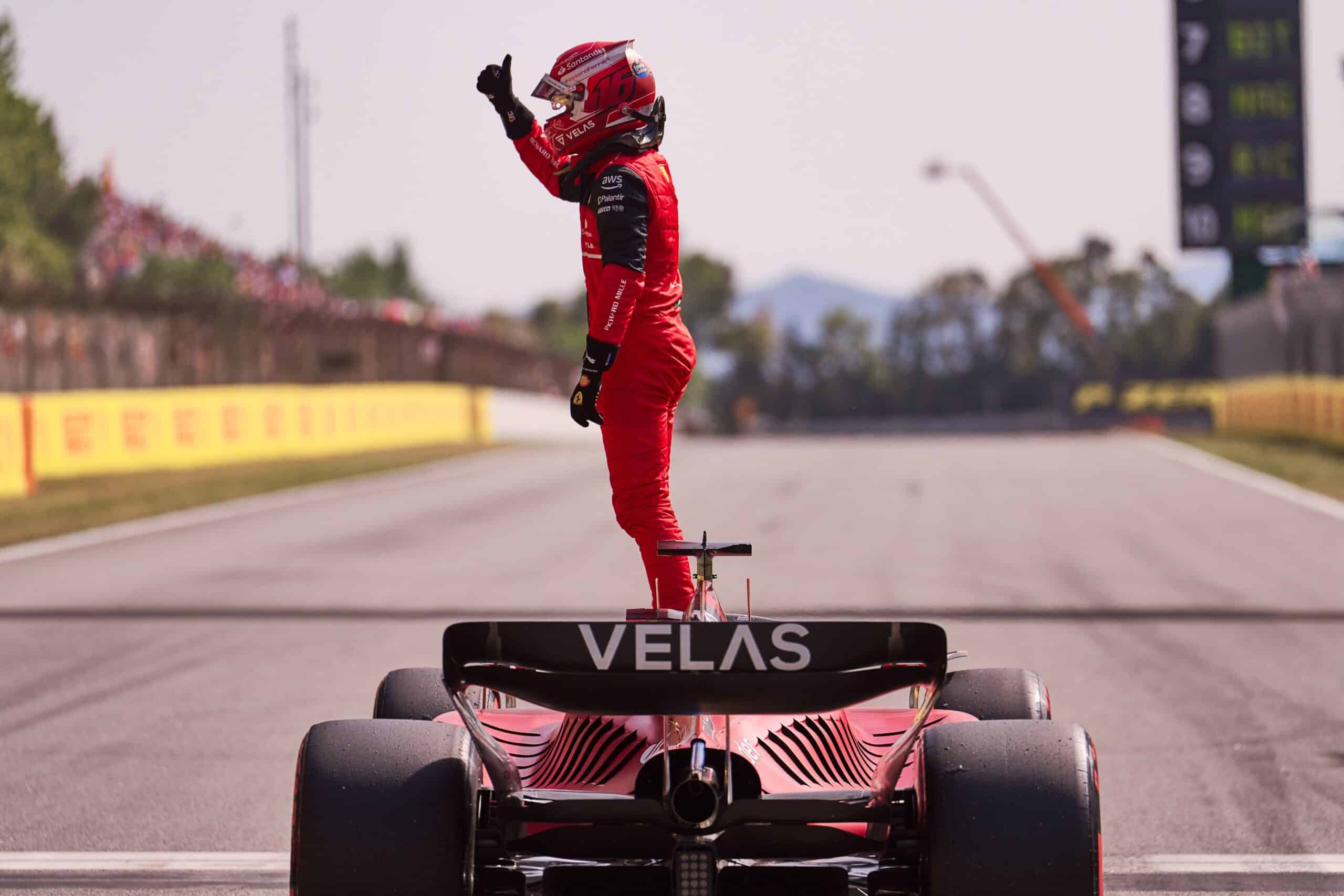 Leclerc se recupera de un error y consigue la pole position en España