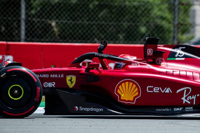 Leclerc se recupera de un error y consigue la pole position en España