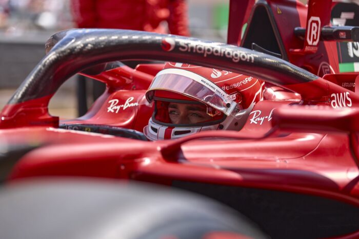Charles Leclerc logra la pole position en Mónaco tras el choque de Pérez 