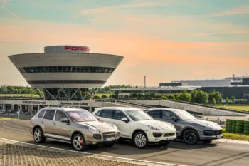 Lunes de leyenda: 20 años de Porsche Cayenne