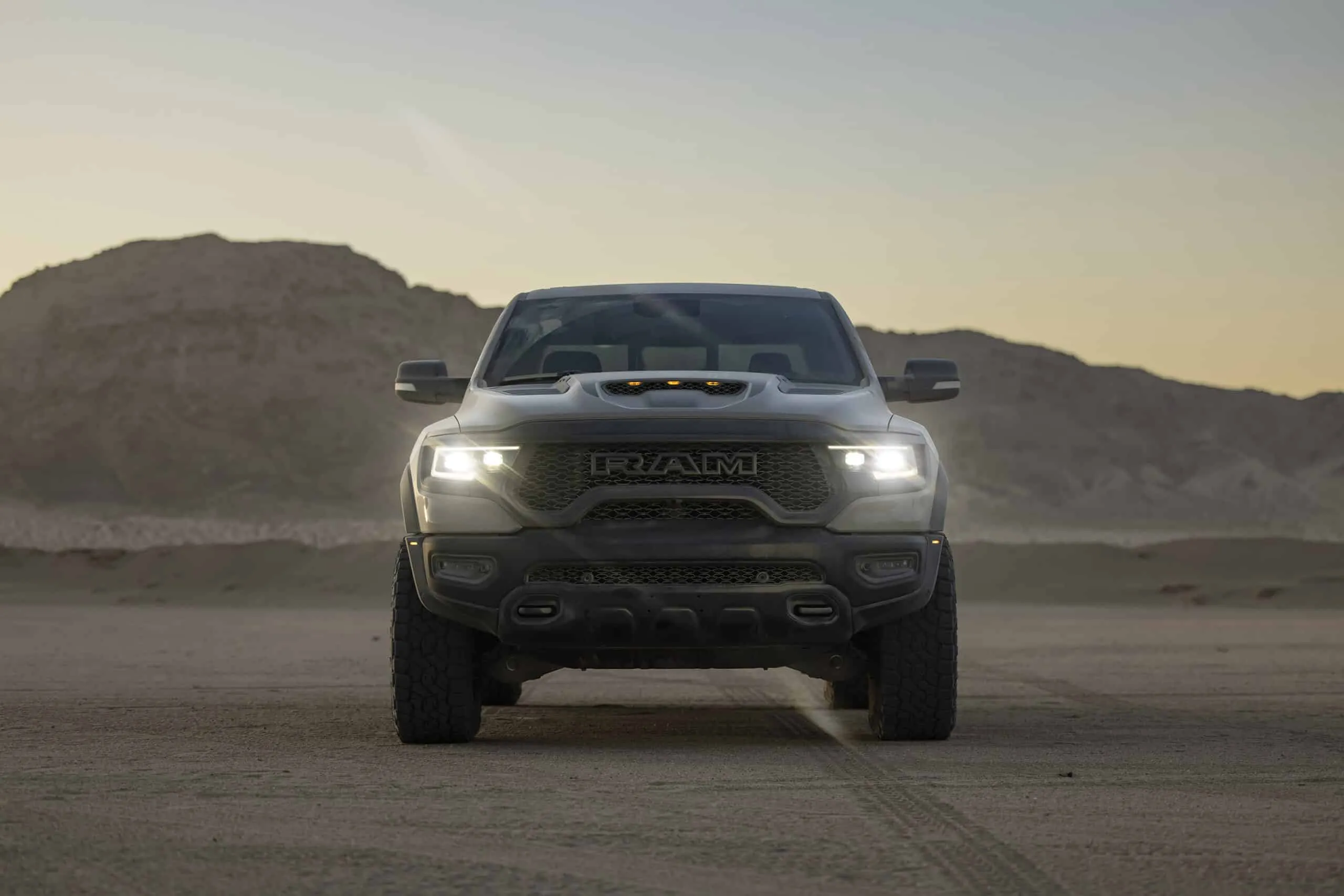 Ram 1500 TRX Sandblast Edition: ¡una bestia probada por Ken Block!