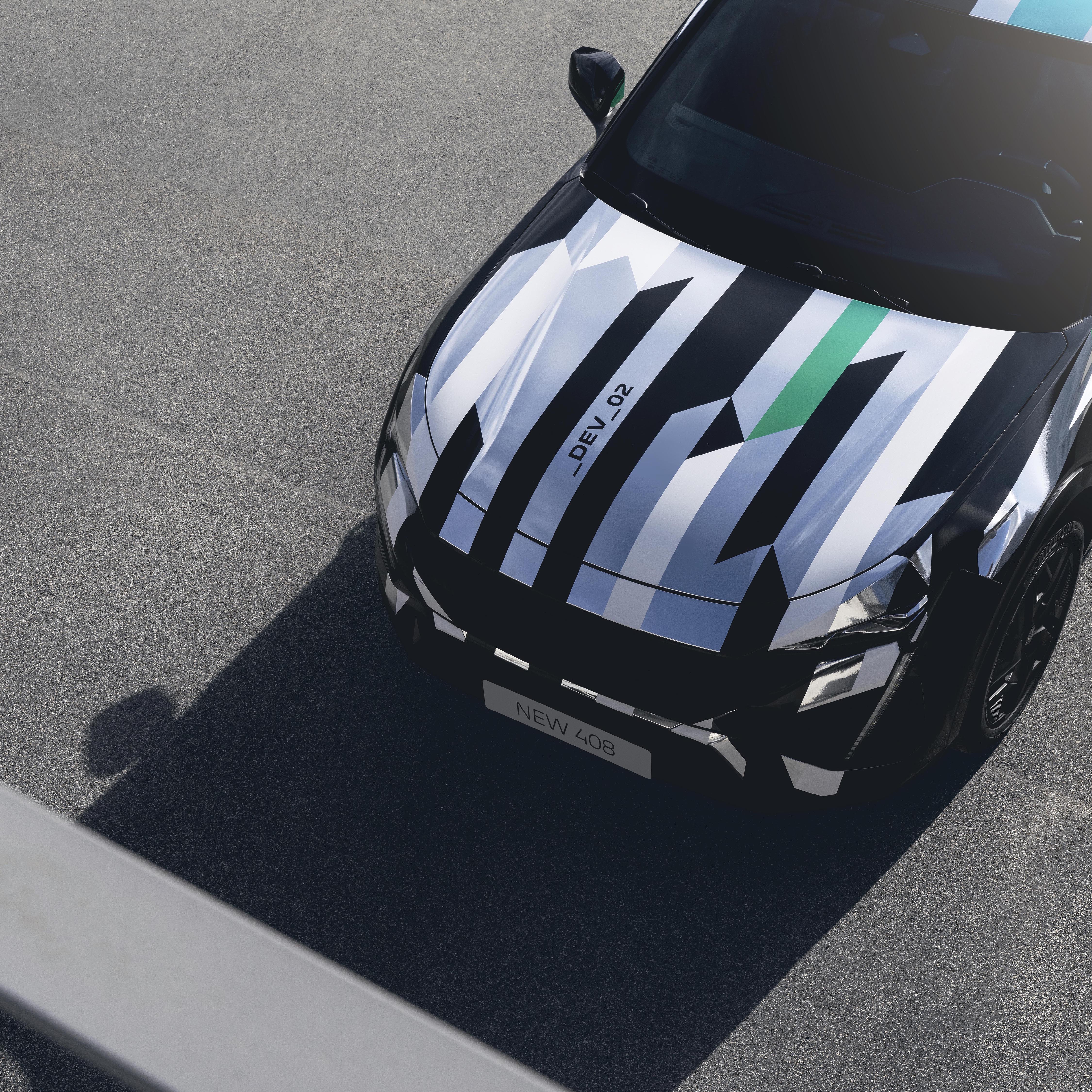 Peugeot 408 se prepara para su debut