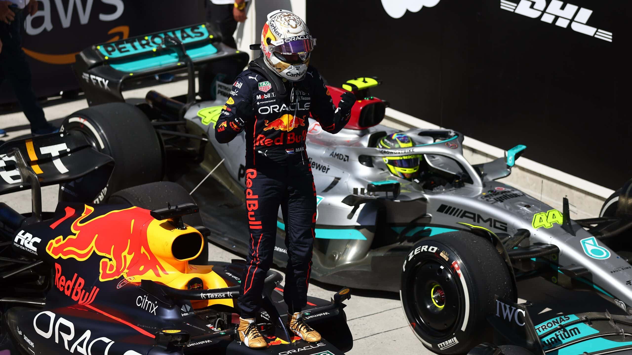 Verstappen vence a Sainz y gana el GP de Canadá, Pérez abandona