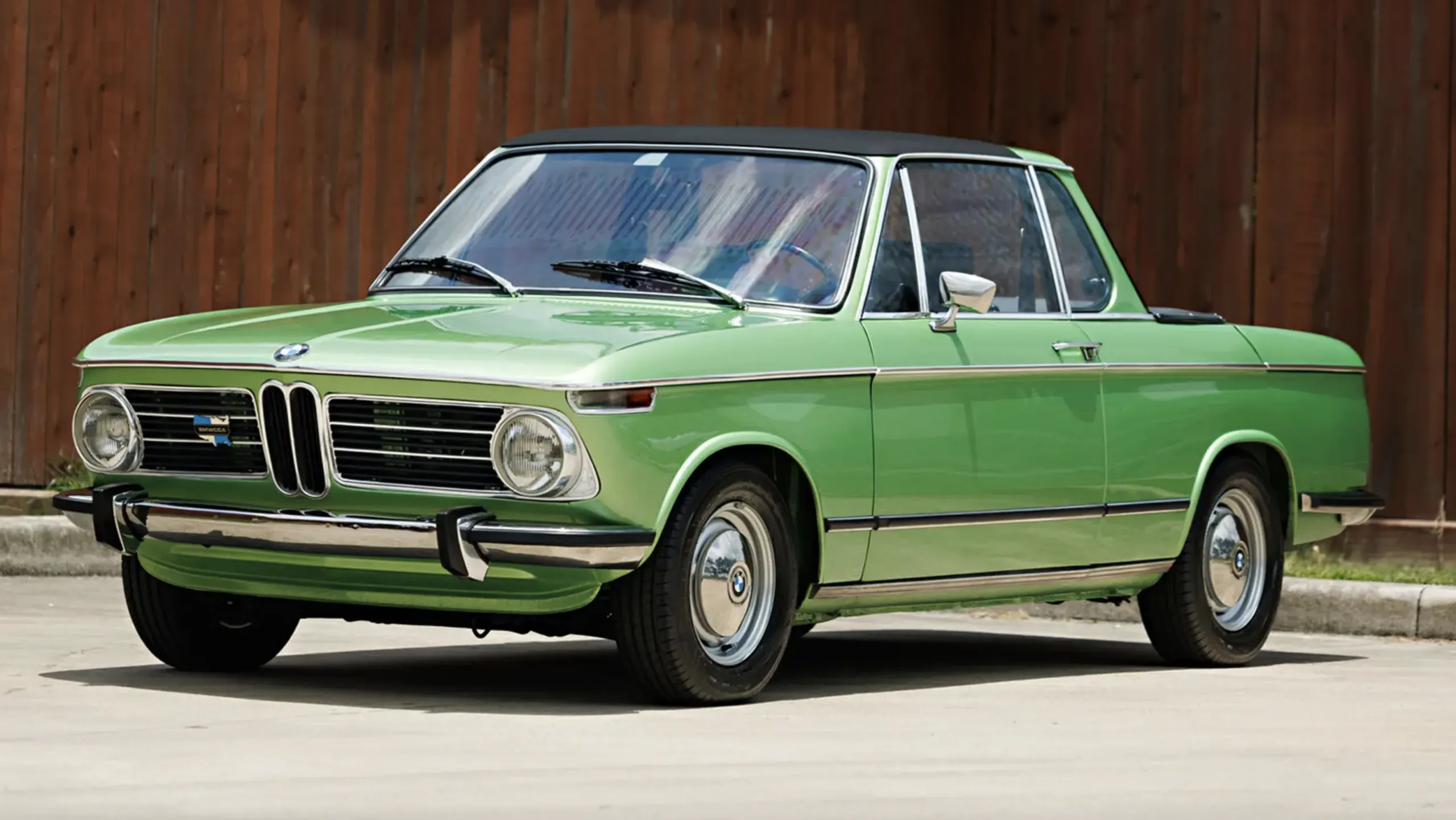 BMW 2002 Baur Cabriolet