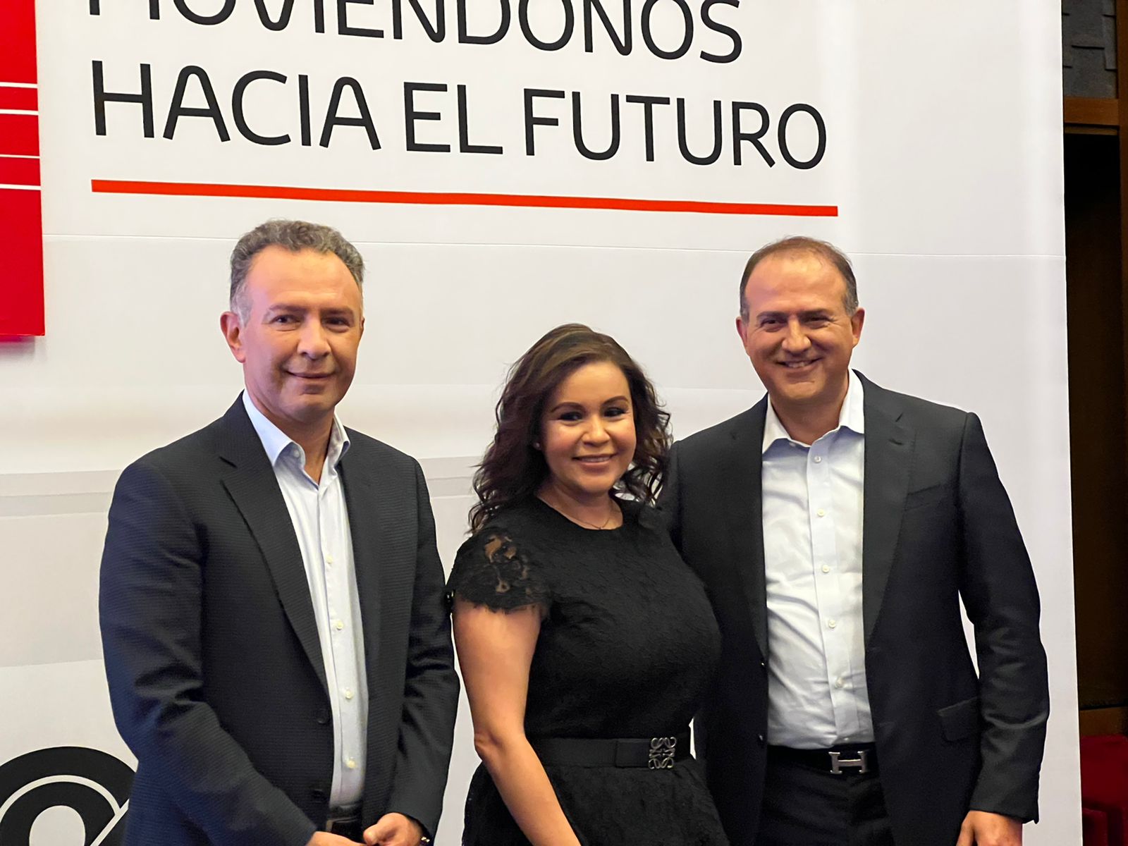 Toyota confirma electrificados otro deportivo y Sequoia nueva