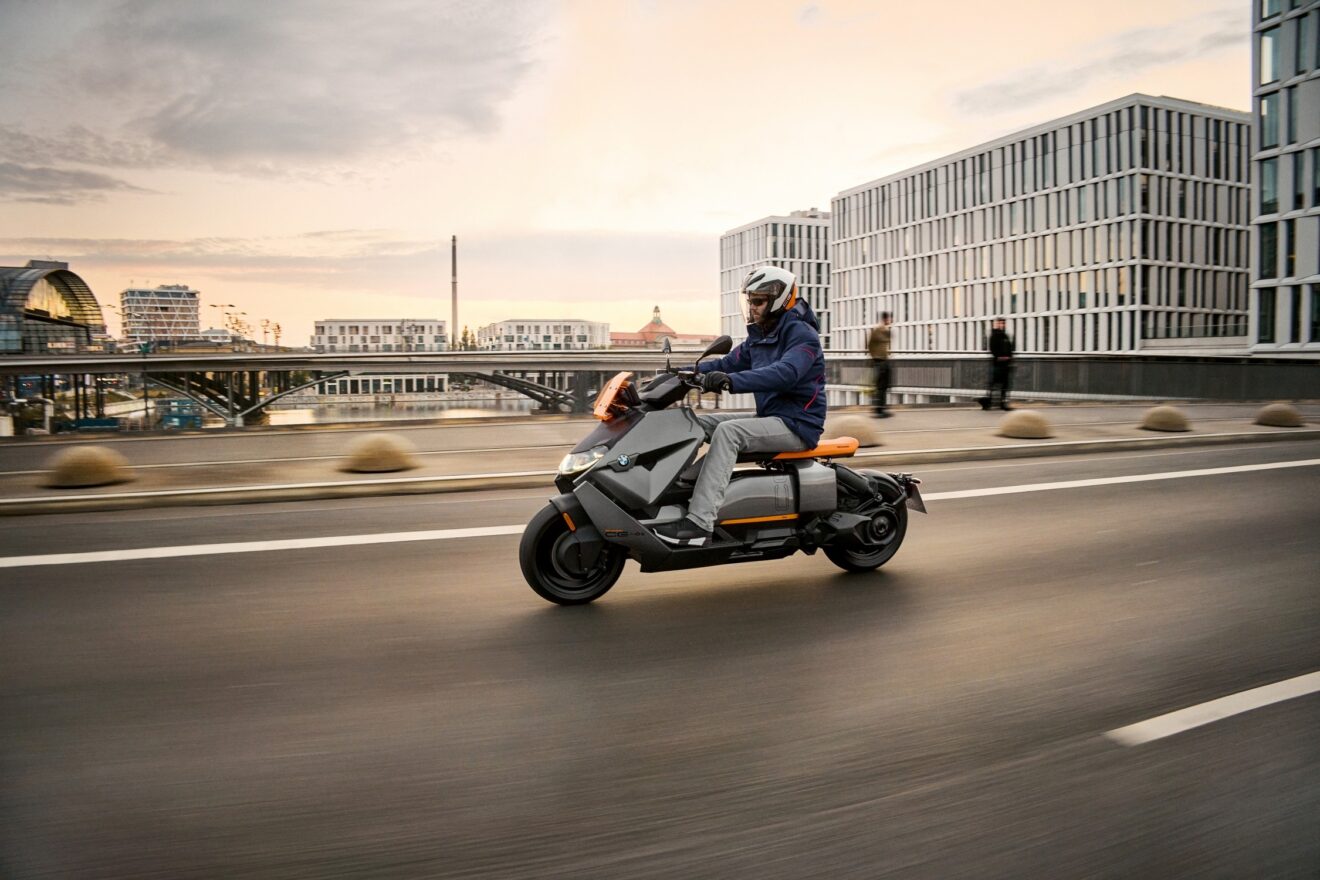 Llega a México el scooter eléctrico BMW CE04