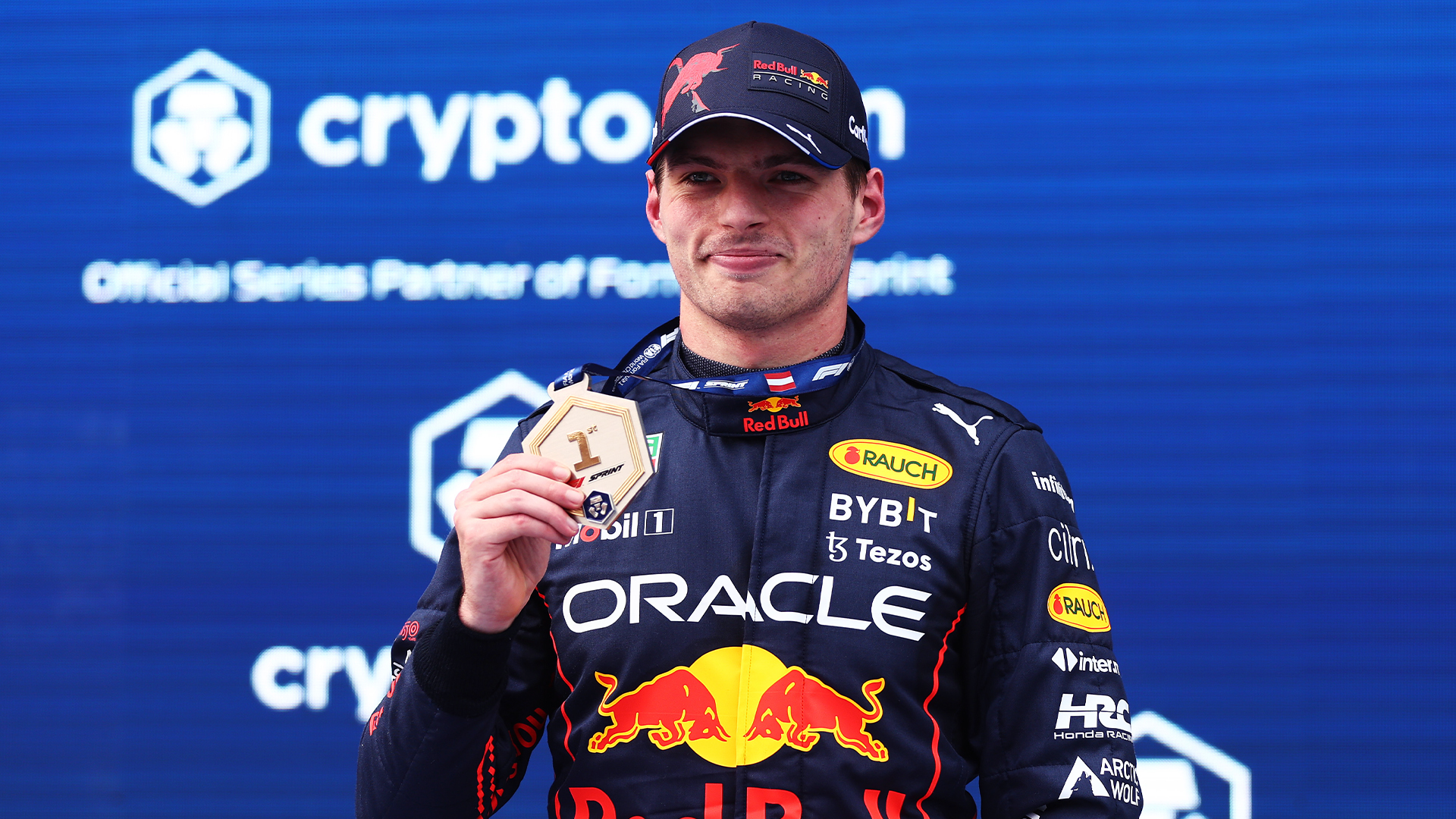 Max Verstappen amplió su liderazgo al ganar el Sprint en Austria