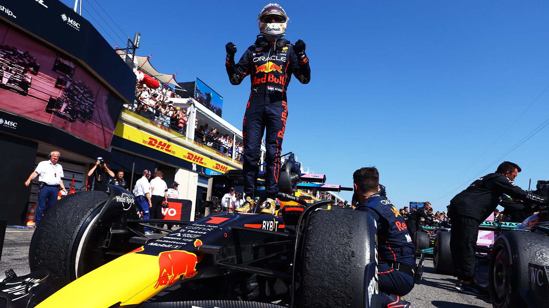 Verstappen gana el GP de Francia tras el abandono de Leclerc | Memo Lira Verstappen gana el GP de Francia tras el abandono de Leclerc