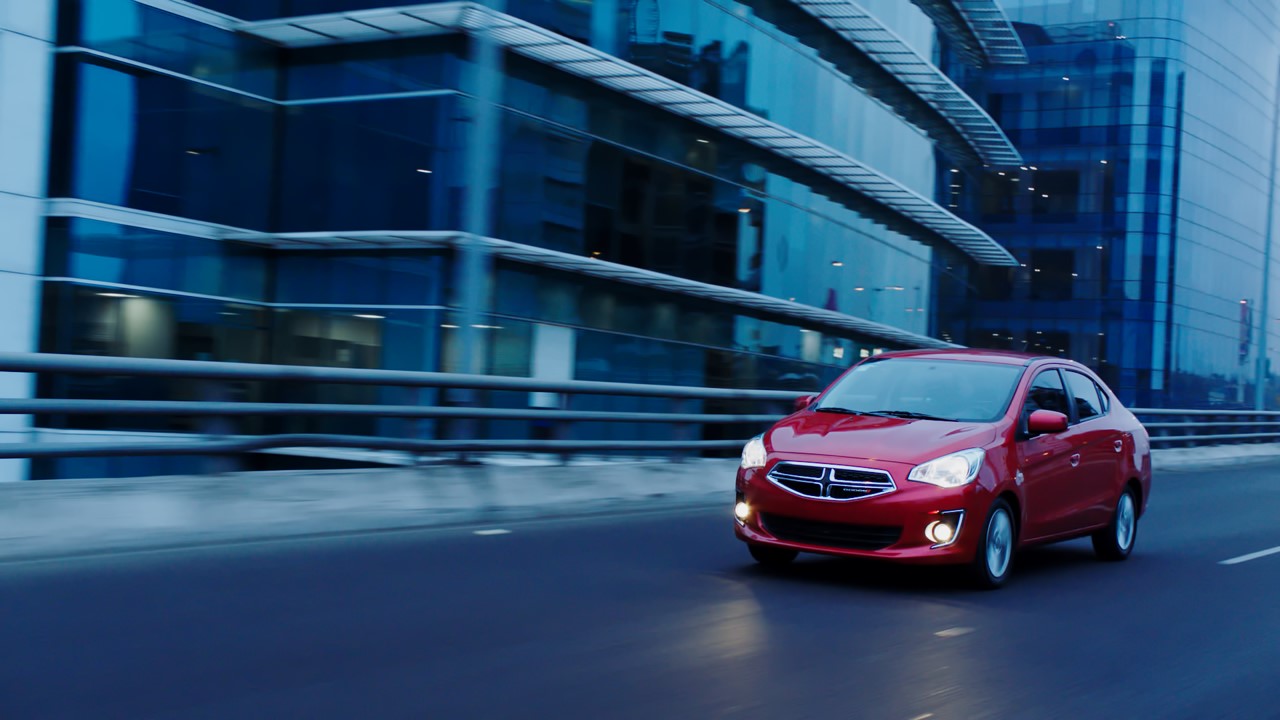 Dodge Attitude 2023 el sedán con mejor rendimiento llega a México 