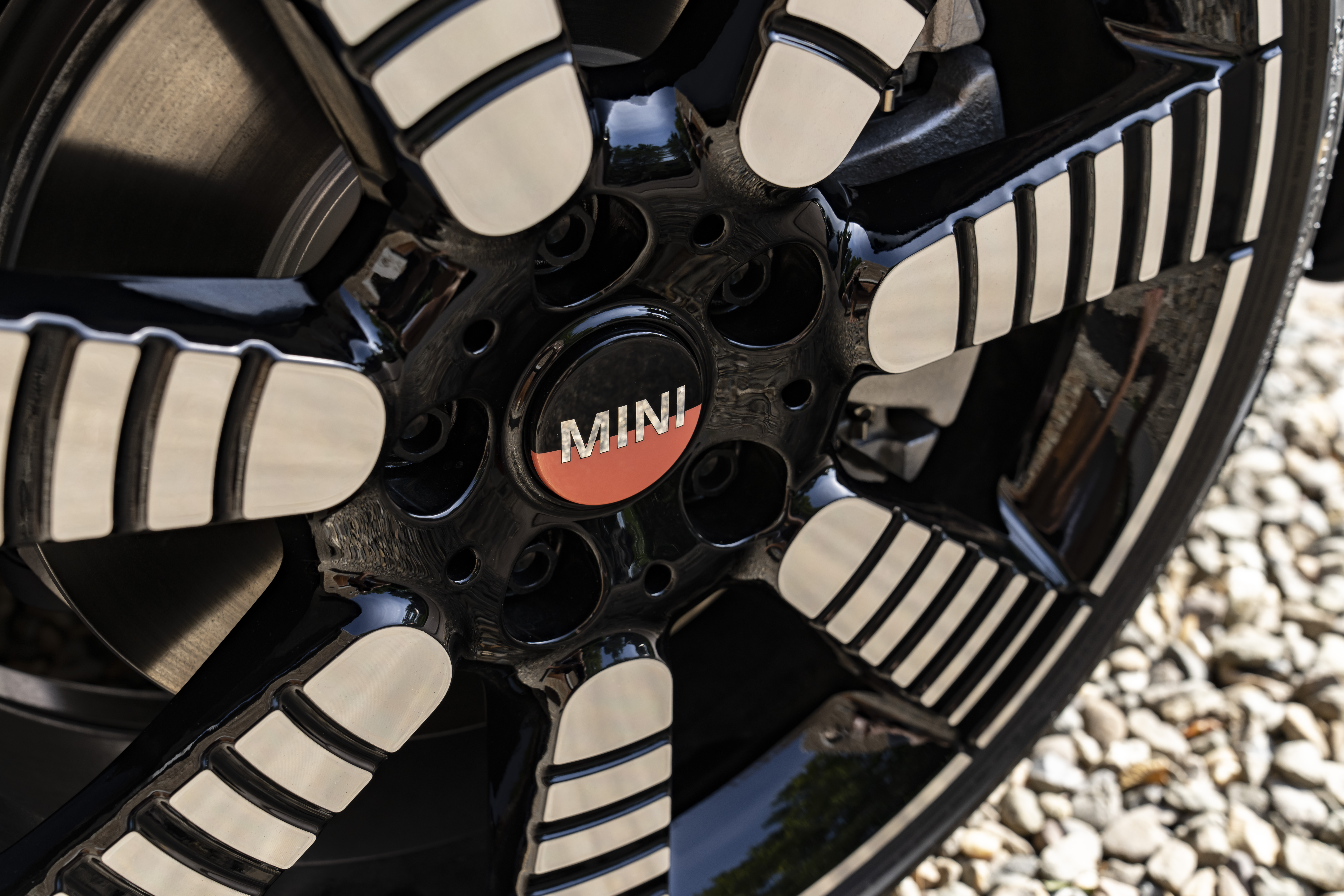 MINI Multitone Edition celebra la diversidad