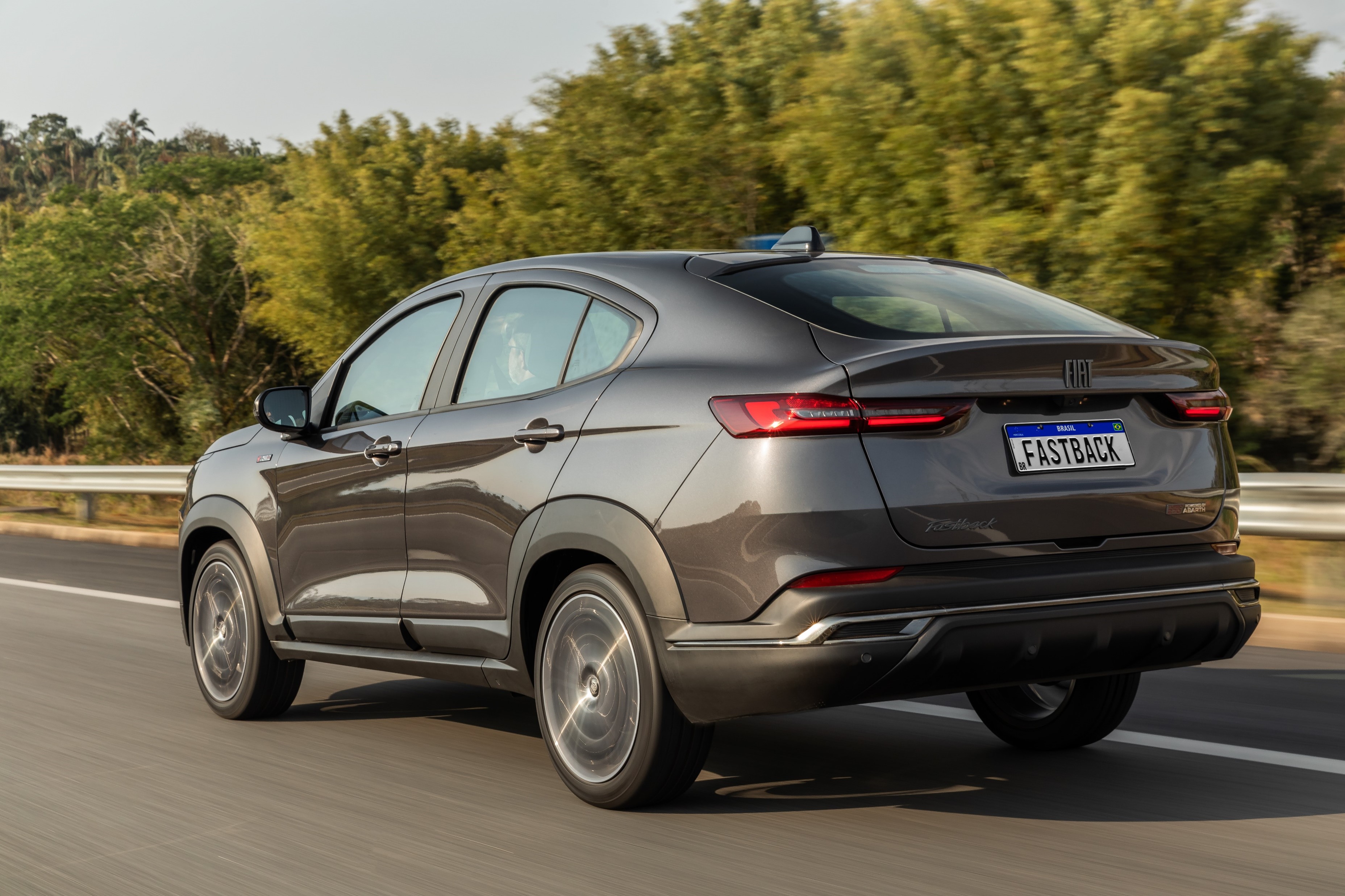 Fiat presenta su nuevo SUV Coupé Fastback | Memo Lira Fiat presenta su nuevo SUV Coupé Fastback