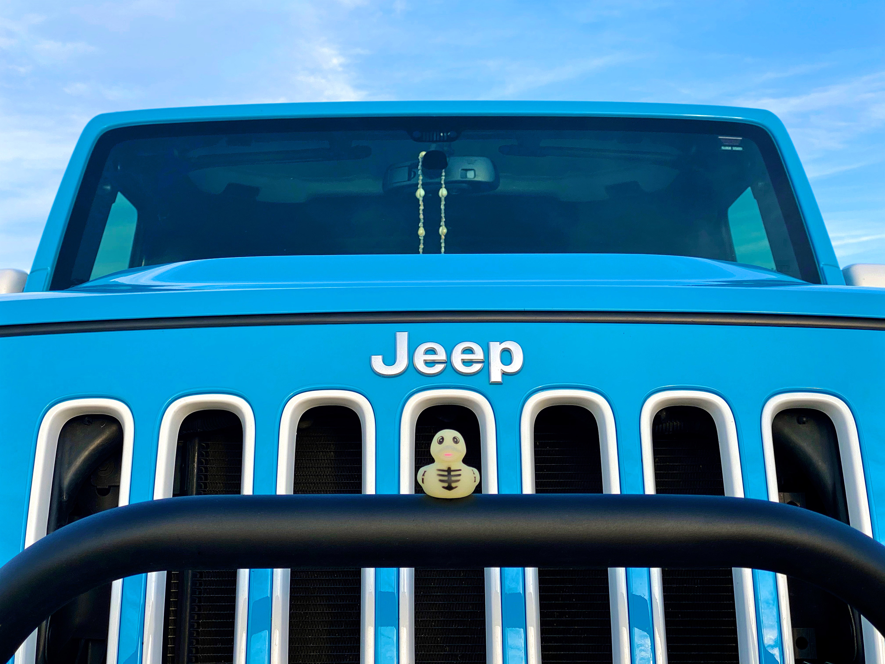 Jeep trae al patito de goma más grande del mundo al Auto Show de Detroit