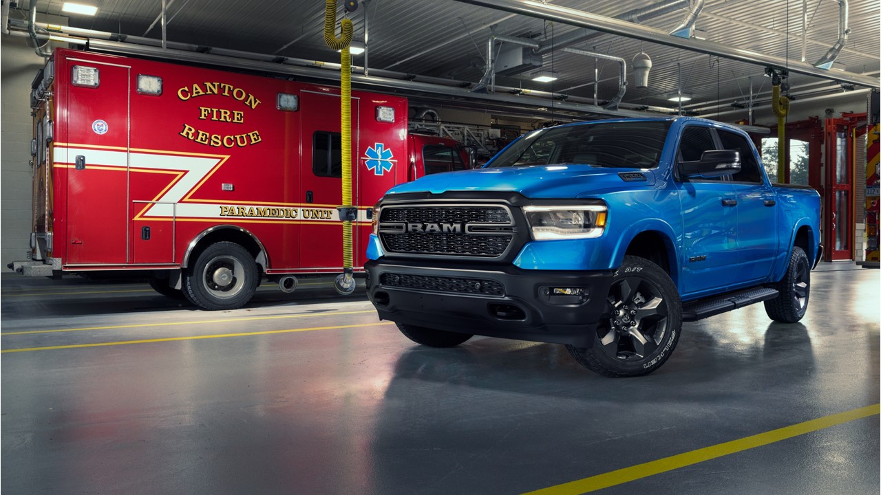 Ram 1500 Built to Serve Emergency Medical Service EMS1 | Memo Lira