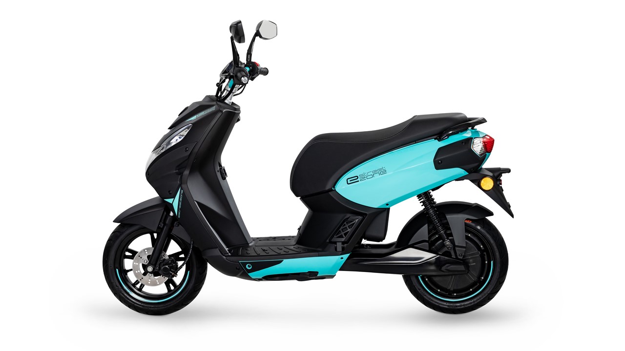 6PEUGEOTeStreetzone | Memo Lira