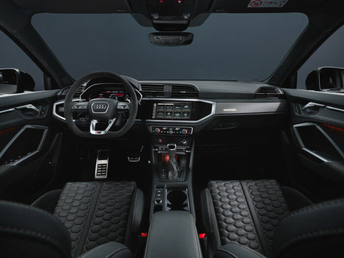 Interior Audi RS Q3 edition 10 years