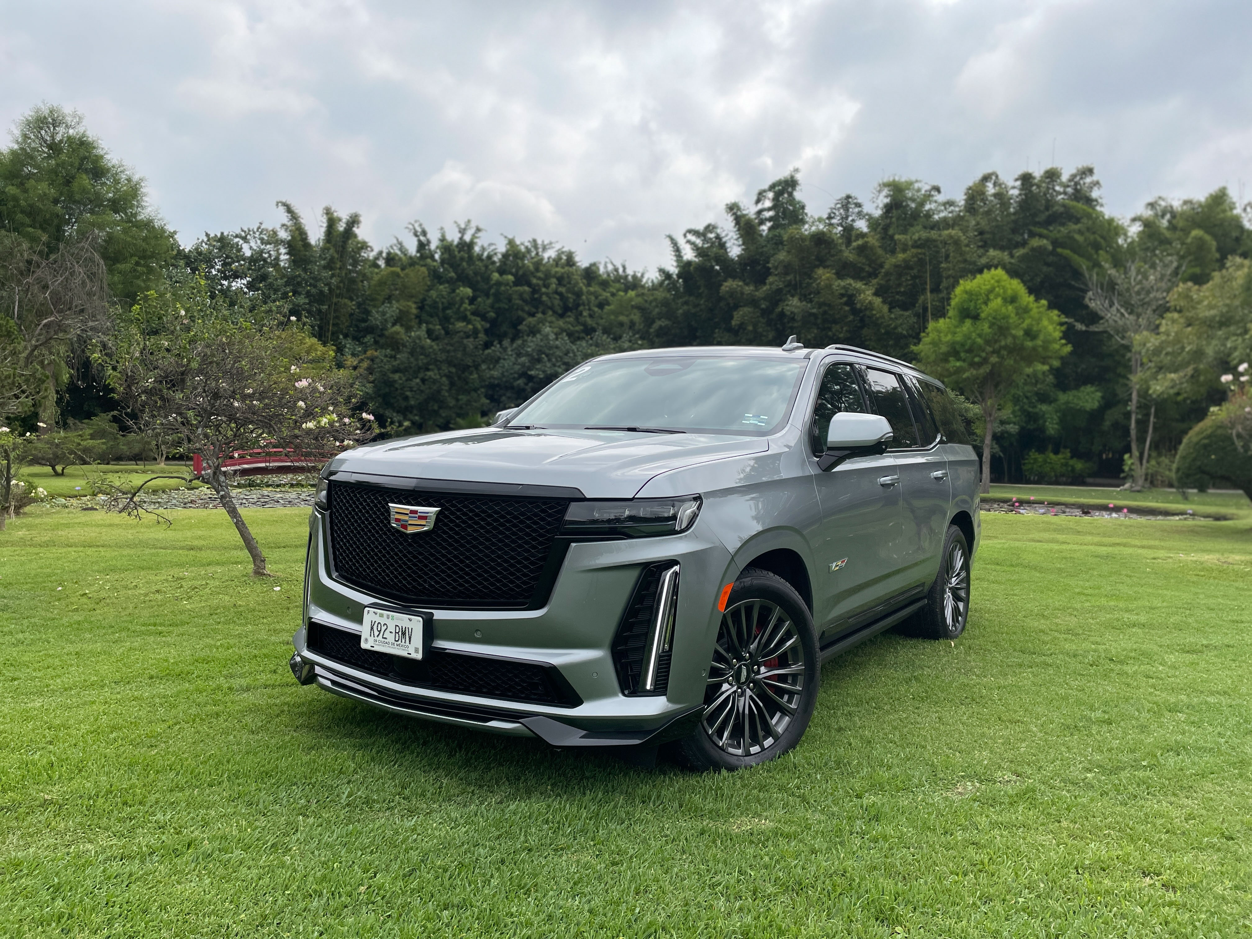 Cadillac Escalade V2 | Memo Lira Cadillac Escalade V deportividad a todo lujo