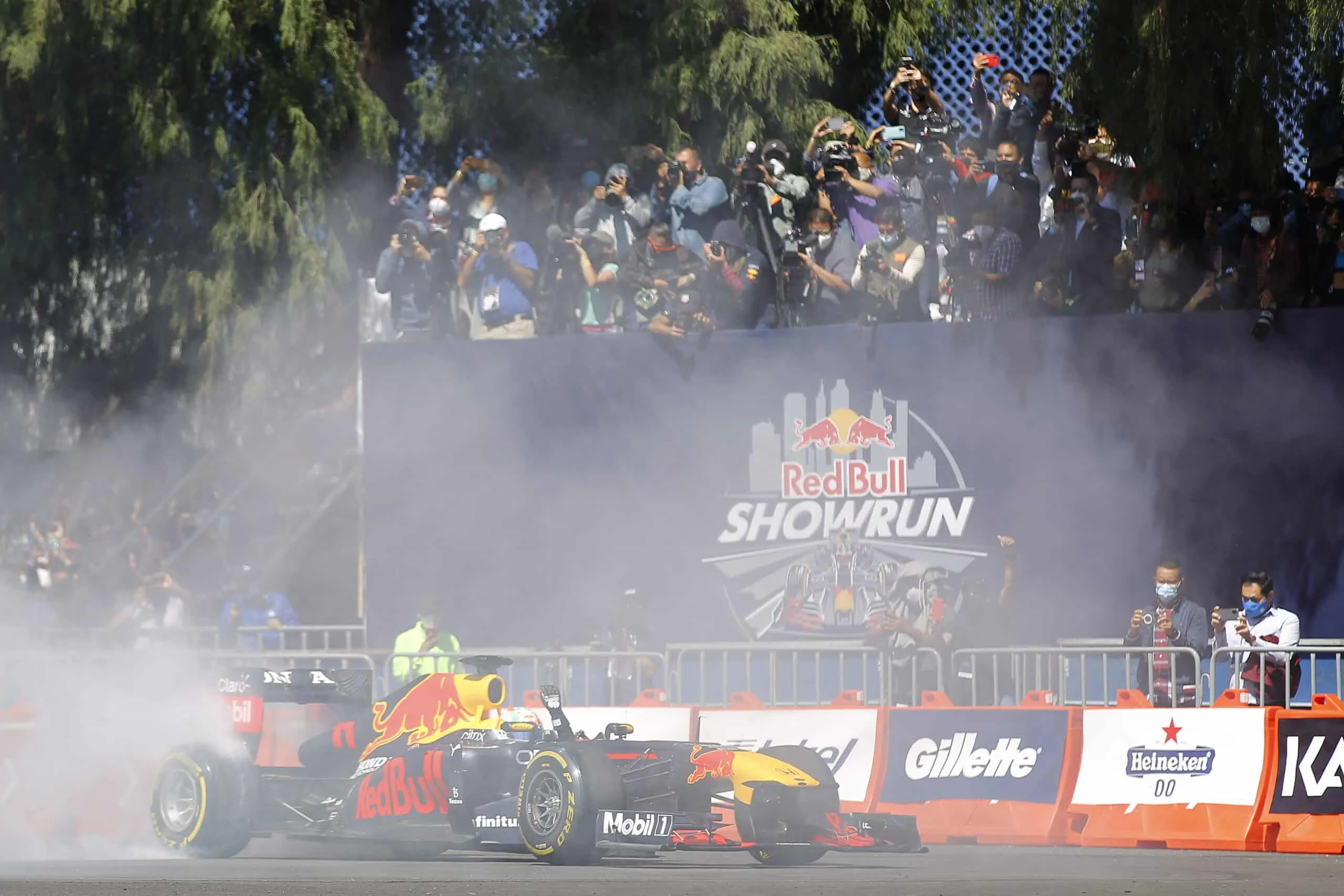 Checo Pérez correrá en su natal Guadalajara en el Red Bull Show Run 2022