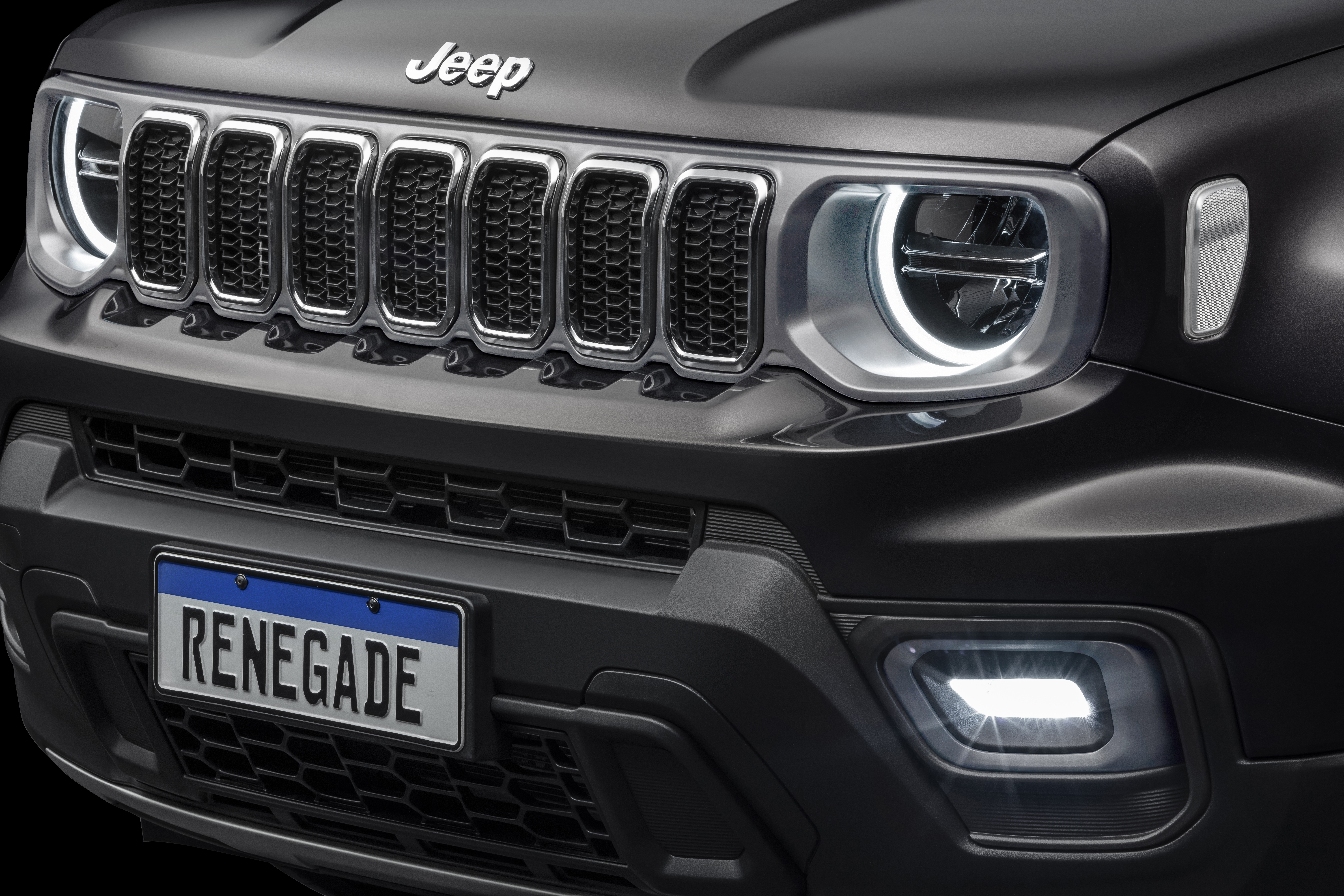 Mopar México ofrece más de 40 accesorios para el nuevo Jeep Renegade 2023 