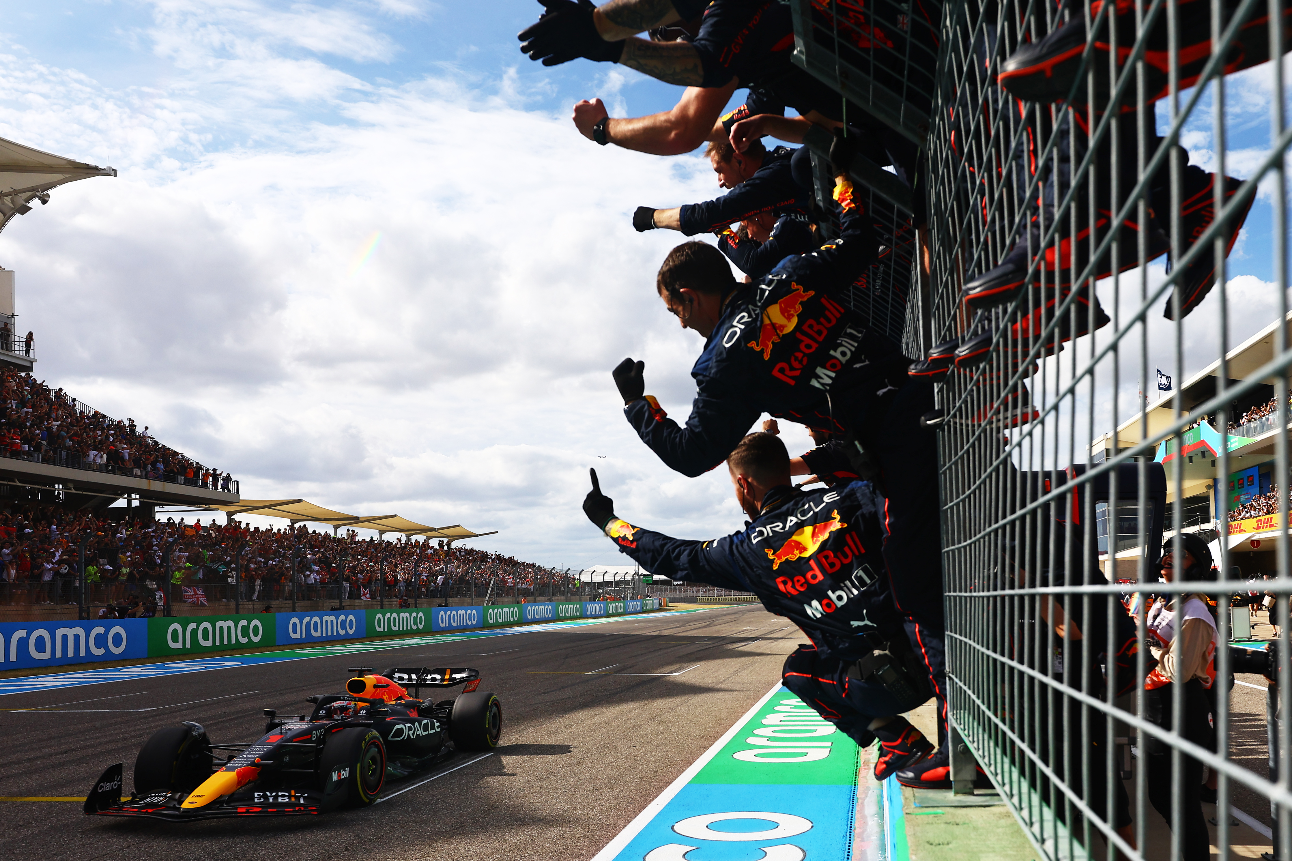 Red Bull sella el título de Constructores con la victoria de Verstappen en COTA | Memo Lira Red Bull sella el título de Constructores con la victoria de Verstappen en COTA