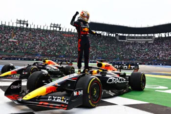 Verstappen rompe récord de victorias en México, Sergio Pérez en el podio