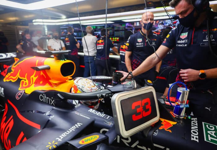 La FIA confirma que Red Bull superó el límite presupuestario en 2021